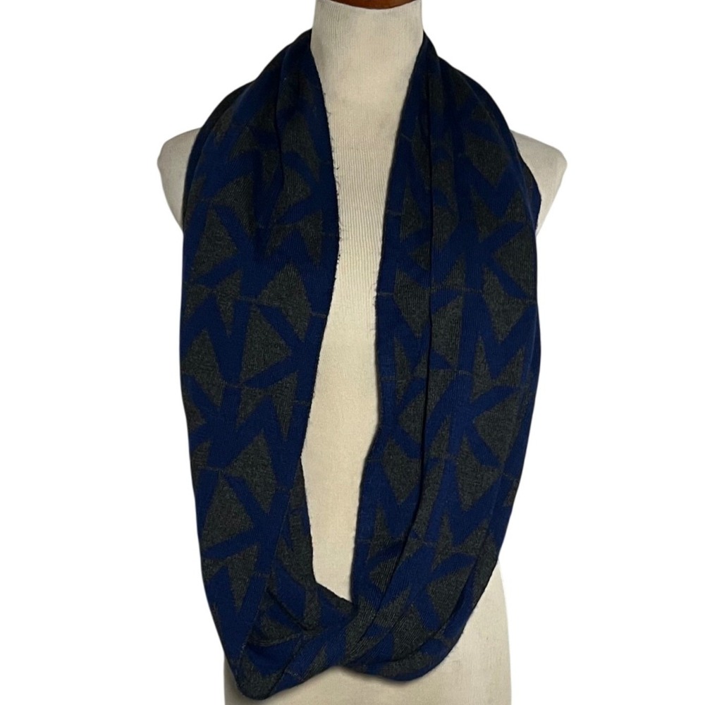 Michael Kors Infinity Scarf Womens OS Blue Gray Geometric MK Logo Knit Loop